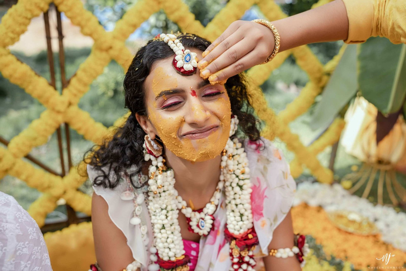 Haldi-Ceremony-Photography-in-Hyderabad
